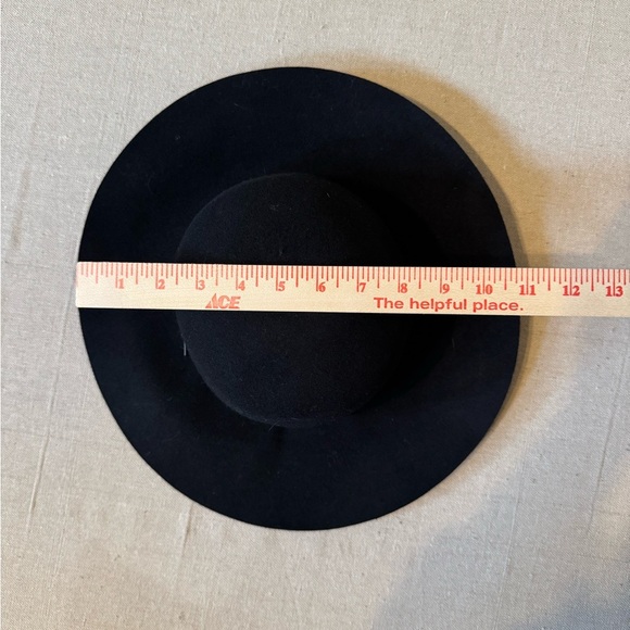 H&M Classic Black Round Hat - Picture 4 of 5